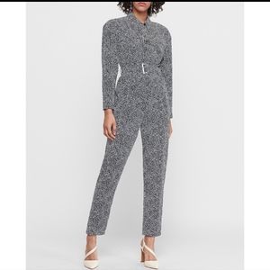 NWOT Spotted Utility Belted Express Jumpsuit in Medium